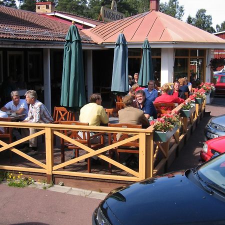 Hotell Moskogen Leksand Exterior photo